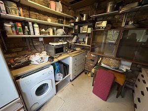 Photo 14- click for photo gallery